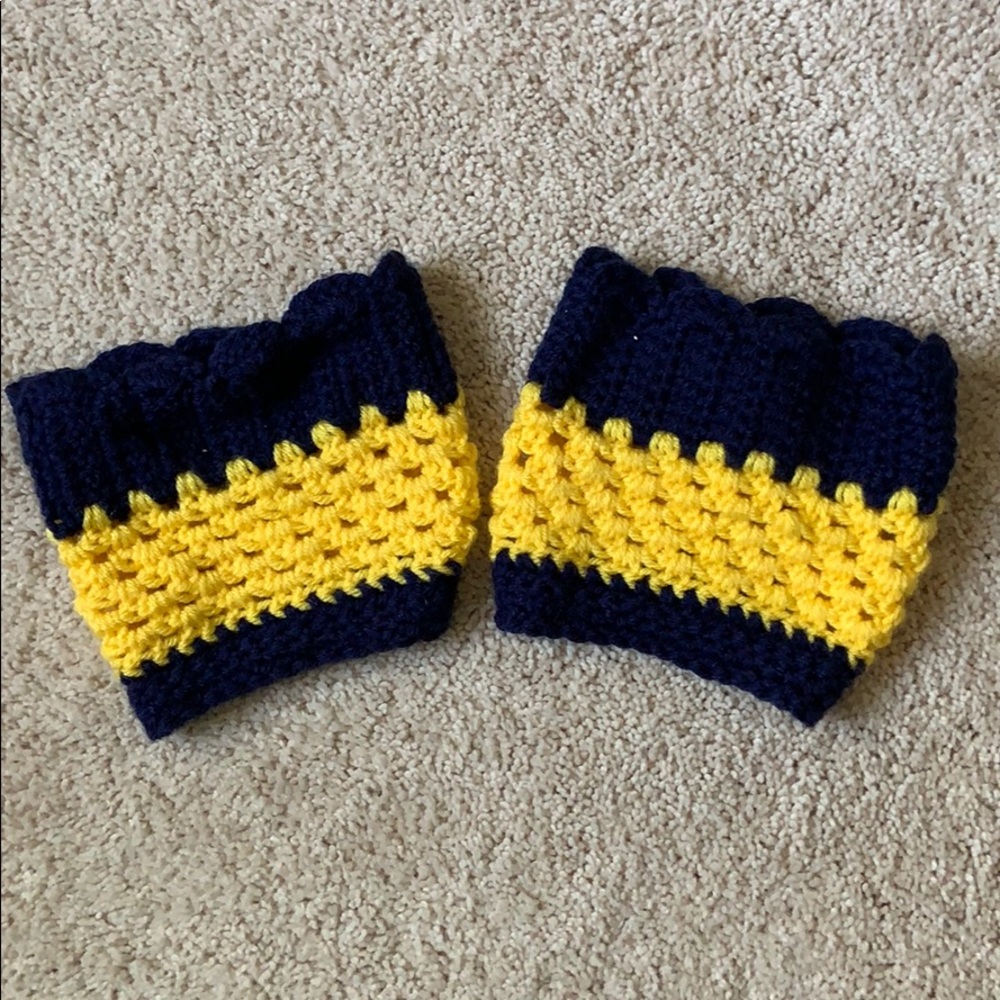 Michigan crochet boot toppers/ boot cuffs🏉💛💙